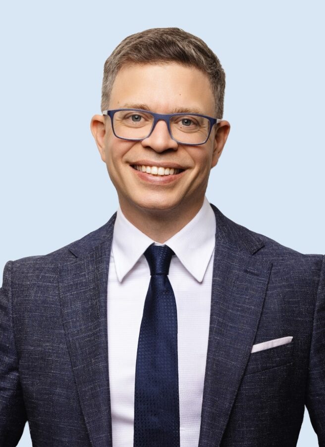 Dr. Zeb McNamara